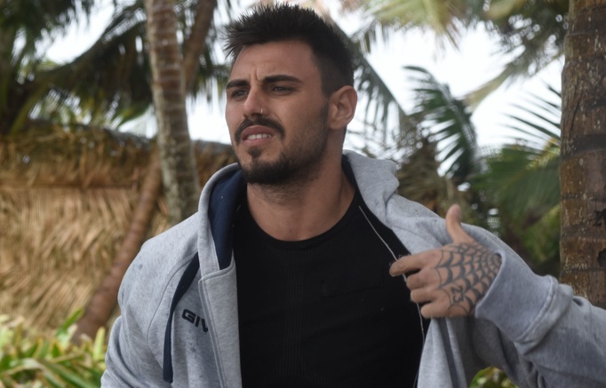 Droga all’Isola: indagine in corso da parte di Mediaset