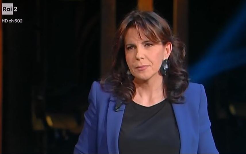 Kronos, «il tempo della scelta»: cambiare o non cambiare canale?