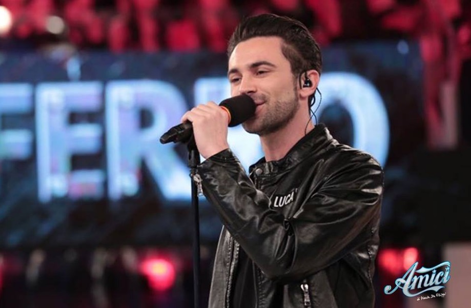 Amici 17, daytime 29 gennaio 2018. Luca in sfida immediata: il Prof. Rodolfo cerca di influenzarne l’esito