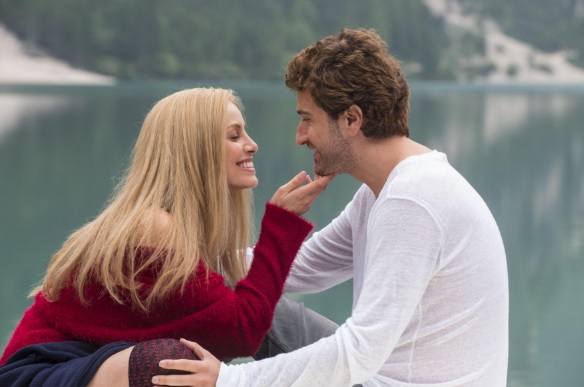 Programmi TV di stasera, sabato 13 gennaio 2018. Su Rai1 Mister Felicità di Alessandro Siani