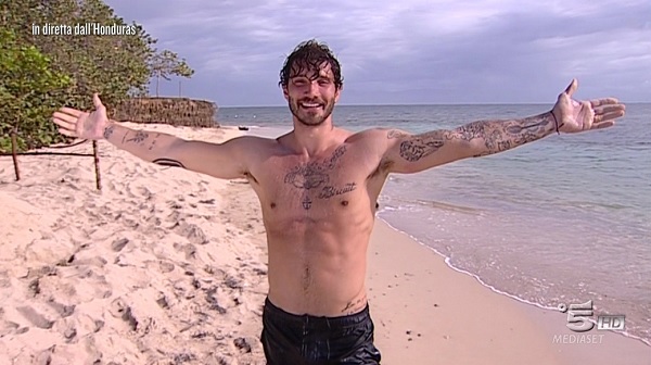 Stefano De Martino - Prima puntata Isola dei Famosi 2018