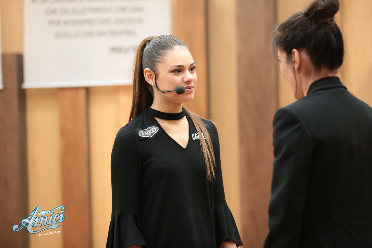 Amici 17, daytime 2 febbraio 2018. Paola Turci a Carmen: «La verità che è in te ancora non è uscita»