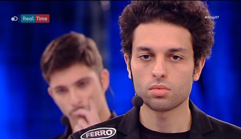 Amici 2018, daytime 8 febbraio. Zerbi a Yaser: «Sei il piattume totale», Matteo in lacriime