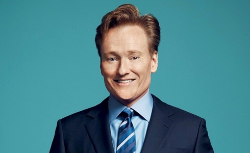 Un Posto al Sole: anticipazioni 19 – 23 febbraio 2018. Conan O’Brien guest star in un episodio