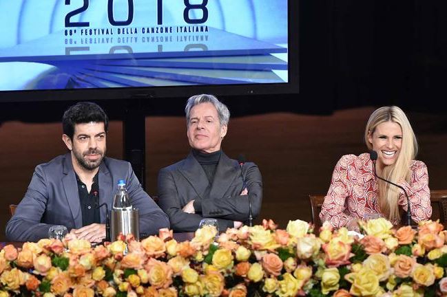 Sanremo 2018, conferenza stampa d’apertura in diretta. Baglioni: «Premio alla carriera a Milva». Mannoia ospite sabato