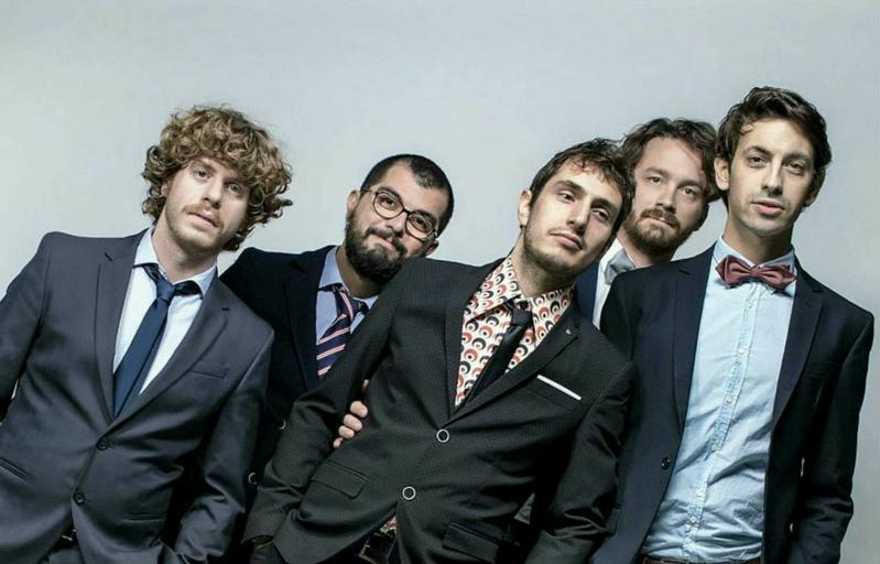 Sanremo 2018, cantanti: Lo Stato Sociale da inviati per Le Iene a Big in gara