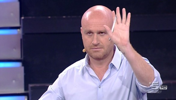 Amici 2018, daytime 7 febbraio. Ennesimo scontro tra Luca e Zerbi