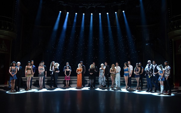 Sim Sala Bim! Ballando con le Stelle rincorre ‘magicamente’ C’è Posta per Te