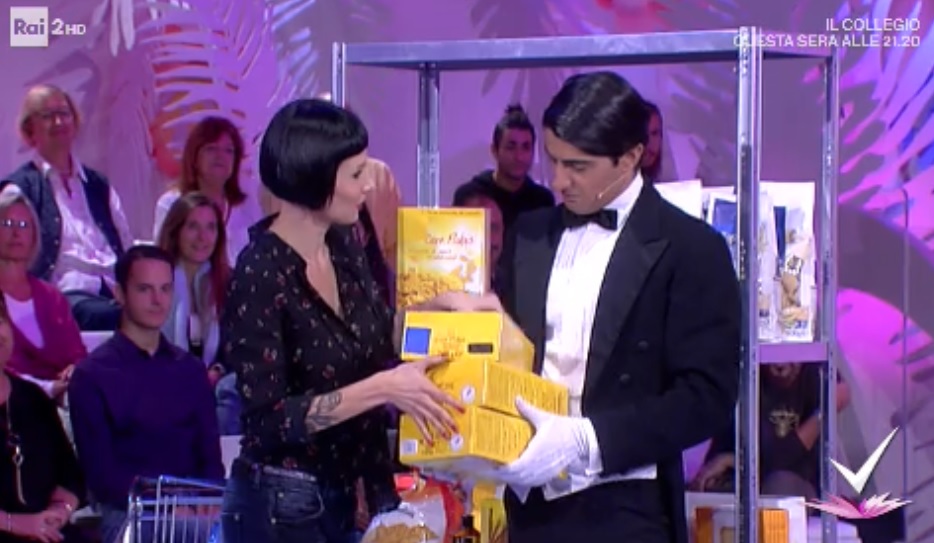 Detto Fatto - Seduzone tra gli scaffali del supermercato