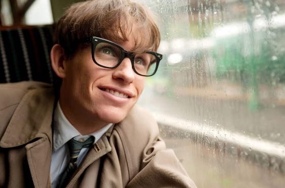 Programmi TV di stasera, mercoledì 14 marzo 2018. Su Rete4 «La teoria del tutto» in omaggio a Stephen Hawking