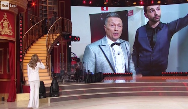 Ballando con le Stelle 2018: Ciacci finisce in infermeria dopo il tango dello scandalo. Zero da Mariotto, complimenti da Zazzaroni