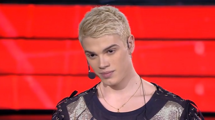 Amici 2018, terza puntata Serale del 21 aprile. Heather contro Biondo: «For pussies». E Zerbi: «Detto da una donna è una grandissima stron*ata»