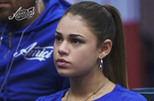 Amici 2018, daytime 10 aprile. Carmen sbotta (e ha ragione!) contro i Blu: «Siete tutti dalla parte di Emma»