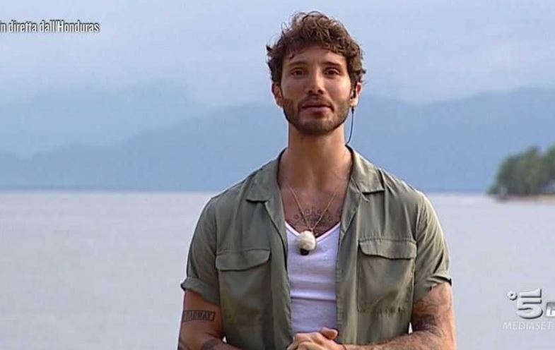 Isola: narco-boss ucciso nell’hotel che ospita Stefano De Martino e la produzione