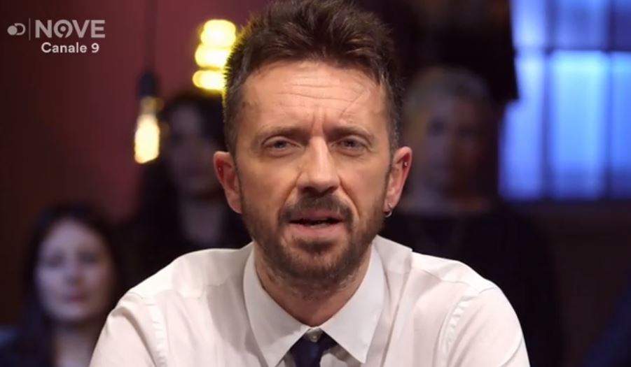 Accordi & Disaccordi: Andrea Scanzi e Luca Sommi aprono il confronto sul Nove. Di Battista e Carofiglio primi ospiti