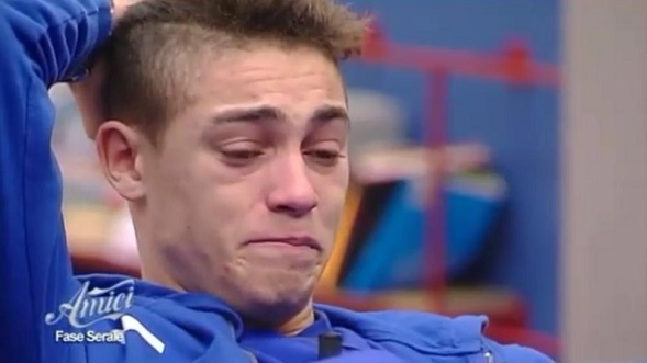 Amici 2018, daytime 23 maggio. Einar in lacrime: «Darei indietro qualsiasi cosa per avere il mio papà»