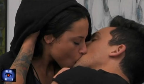 Grande Fratello 2018: il primo bacio tra Alessia e Matteo