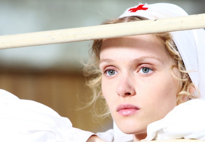 Ascolti TV | Mercoledì 16 maggio 2018. Il Confine chiude al 16.3%, Scanzonissima parte solo dal 5.4%. La Finale di Europa League su TV8 al 7.3%. Rai3 meglio di Canale 5