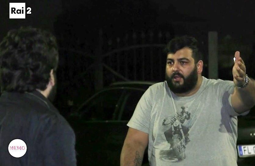 Nemo: troupe aggredita durante l’arresto dei Casamonica – Video