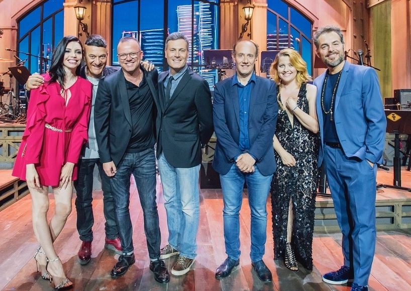 Programmi TV di stasera, sabato 5 maggio 2018. Gigi D’Alessio e Noemi al Saturday Night Live