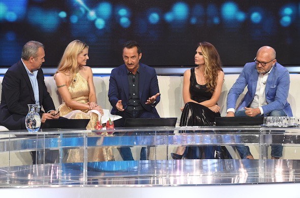 Ascolti TV | Giovedì 24 maggio 2018. Vuoi Scommettere cala al 18.3%, La Mafia Uccide Solo D’Estate 16.8%. Formigli (8.4%) travolge Santoro (3.3%)