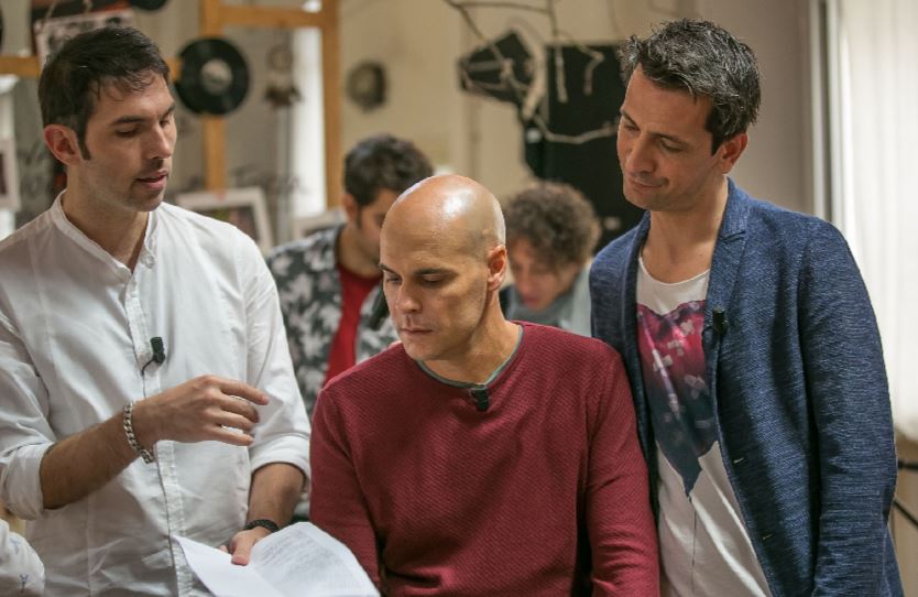 Dimmidite: su Rai1 Niccolò Agliardi trasforma in musica le storie di vita