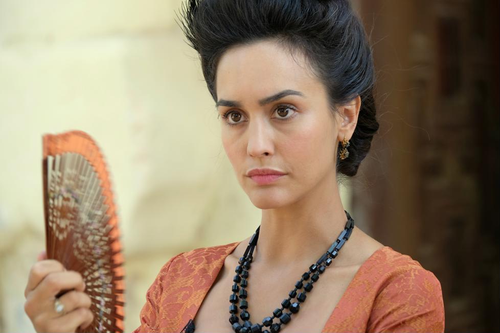 Victor Ros 2: il furto all’oro della Banca di Spagna nei nuovi episodi su Canale 5. Torna Megan Montaner nei panni di una prostituta