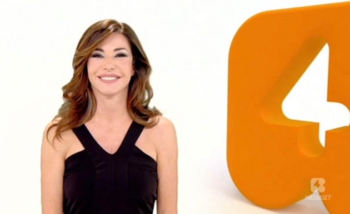 Rete4 congeda Emanuela Folliero. Ultimo annuncio per lo storico volto della rete