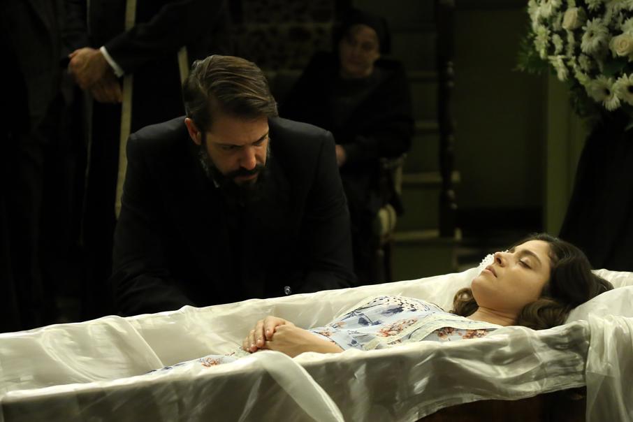 Il Segreto, anticipazioni: Candela si spegne