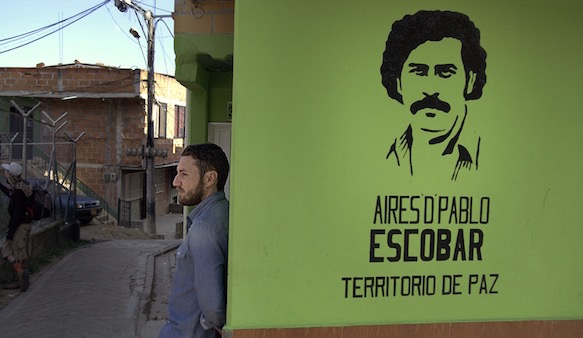 Escobar: sul Nove la caccia all’oro del re dei narcos