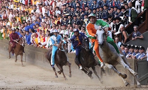 Palio di Siena 2018: appuntamento con Annalisa Bruchi alle 18.50 su Rai2