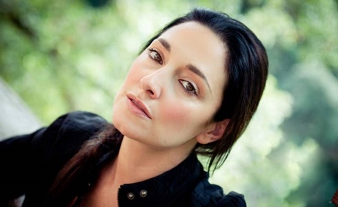 Un Posto al Sole: anticipazioni 2 – 6 luglio 2018. Nel cast anche la star di «Vivere» Sara Ricci