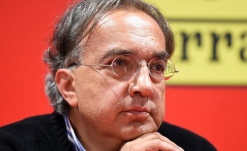 Programmi TV di stasera, mercoledì 25 luglio 2018. Enrico Mentana propone Speciale TgLa7 dedicato a Sergio Marchionne