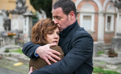 Programmi TV di stasera, lunedì 23 luglio 2018. Su Rai1 Tutto può succedere 3