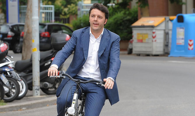 Matteo Renzi in tv: al via le riprese del documentario su Firenze. Pronto l’accordo con Mediaset