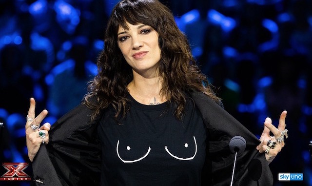 Sky: «Se la vicenda fosse confermata, sarebbe interrotta la collaborazione di Asia Argento con X Factor»