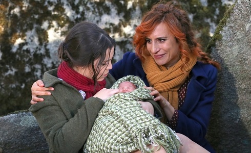 Il Segreto anticipazioni: nasce Camelia, figlia di Matias e Marcela