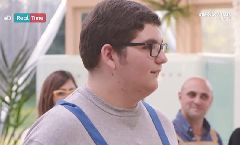 Bake Off 2018: Federico trionfa tra prove salate ed ospiti superflui