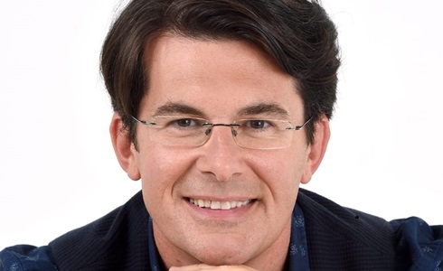 Giovanni Muciaccia torna su Rai2 con 5 Cose da Sapere