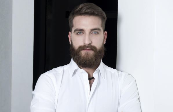 Presta Jr. shock contro la matrigna Paola Perego: «Il mio rapporto con lei? Pessimo. Buongiorno e Buonasera quando siamo di buonumore»