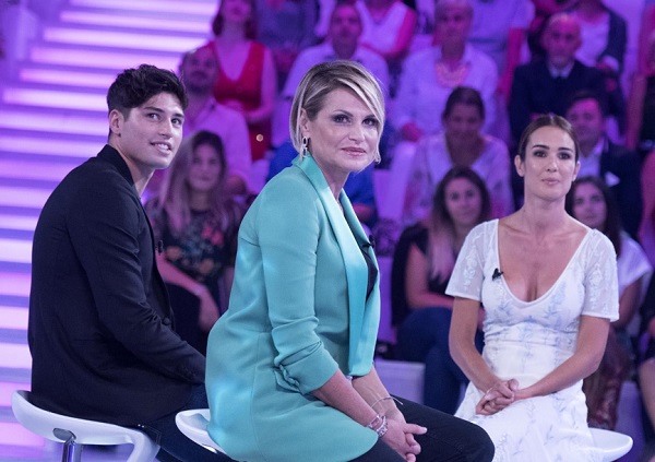 Verissimo fa il pieno di ospiti per la prima puntata