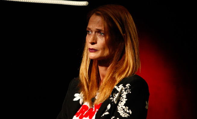 Grande Fratello Vip 2018, il pianto di Jane Alexander, divisa tra il fidanzato ed Elia: «Mi sembra di essere una quindicenne»