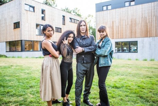 Manuel Agnelli e le 3 under donna - X Factor 2018