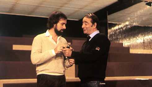 Rai2 non gradisce Antonio Ricci. Il papà di Striscia: «L’editto Fabiano è una discriminazione gaglioffa e inconcepibile». La risposta della rete