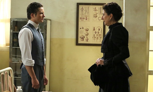 Una Vita anticipazioni: Cayetana deve uccidere Teresa per sapere chi è suo padre