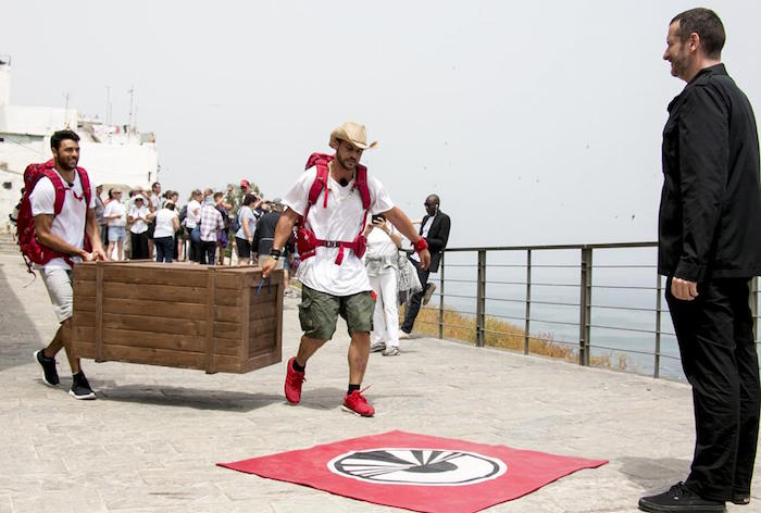 Pechino Express: nella quinta puntata la missione dei baci