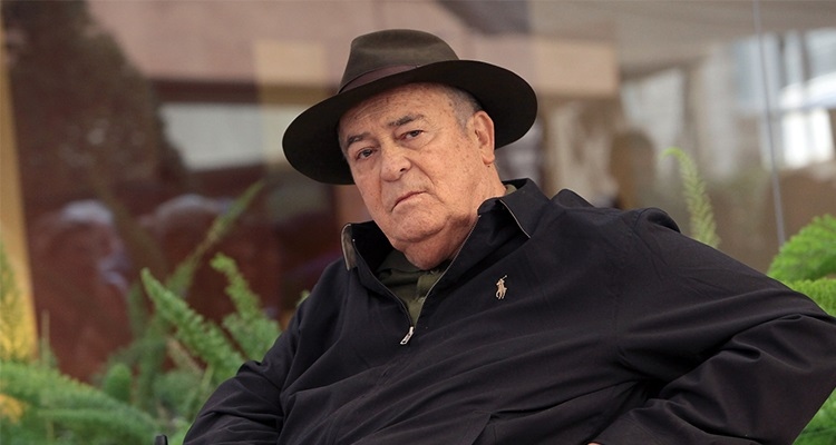 Programmi TV di stasera, lunedì 26 novembre 2018. Rai2 e Cielo omaggiano Bernardo Bertolucci
