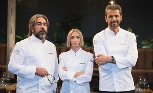 Programmi TV di stasera, martedì 27 novembre 2018. Su Rai2 «Il Ristorante degli Chef»