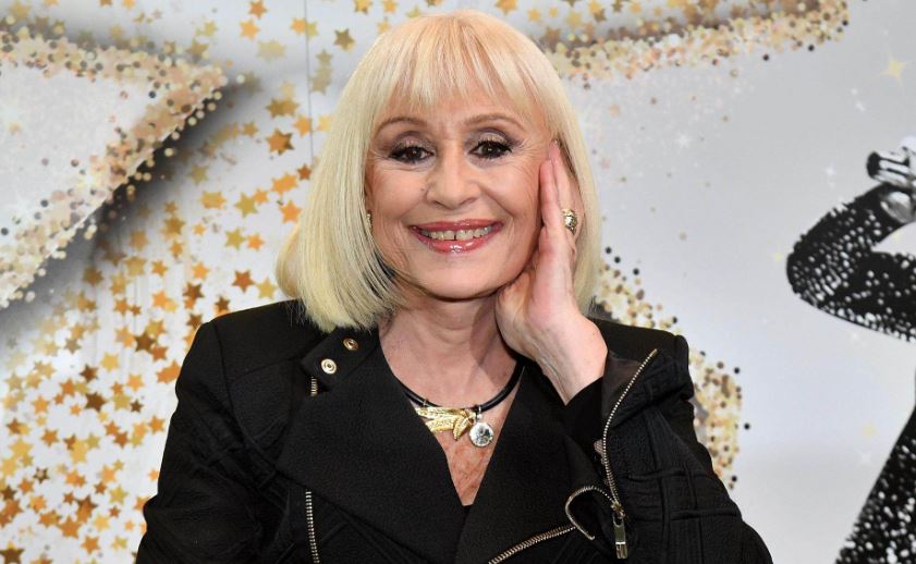 Raffaella Carrà in prime time su Rai3 con «La mia casa è la tua»