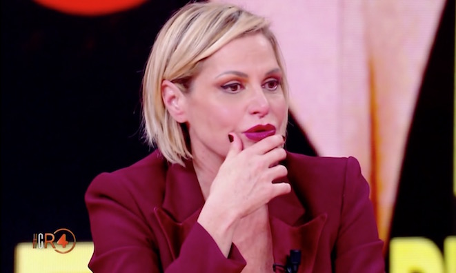 Simona Ventura parla di Mara Venier: «Non so chi sia e non voglio sapere».  Poi fa marcia indietro: «Le voglio bene»